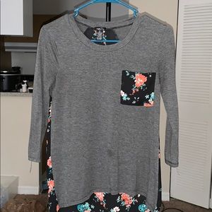 3/4 sleeve shirt